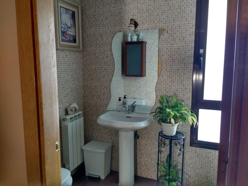 Pensjonat Casa Tau Larrasoana Zewnętrze zdjęcie