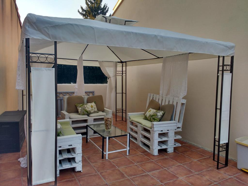 Pensjonat Casa Tau Larrasoana Zewnętrze zdjęcie